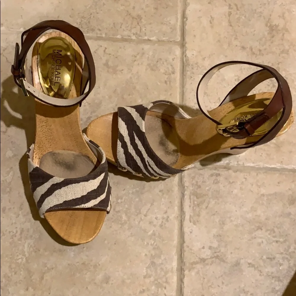 Michael Kors wedges (8.5) *FREE SHIPPING!